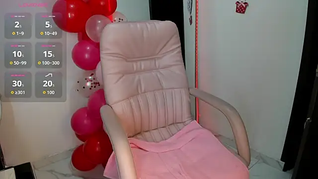 misslya00 online show from February 20, 2026, 2:52 am