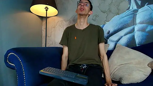 ZyroNight online show from November 18, 2025, 3:59 pm