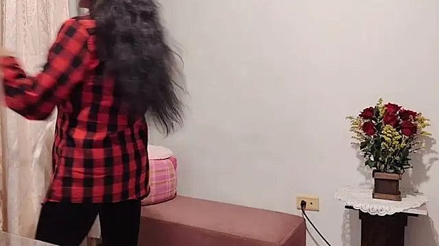 Snapshot of Bella_Exhibition chatting on February 19, 2026, 7:11 pm Bella Exhibition online show from February 19, 2026, 7:11 pm