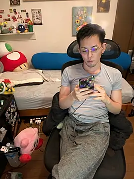 ippei0001 online show from November 9, 2025, 1:15 pm