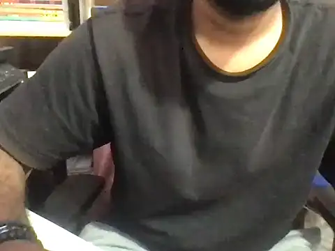 KingCobra 07 online show from May 11, 2026, 2:46 am