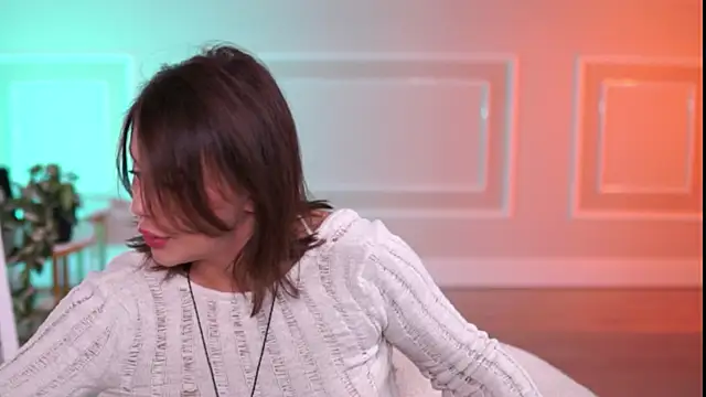 Snapshot of KarinaKokhana chatting on November 25, 2025, 9:53 am KarinaKokhana online show from November 25, 2025, 9:53 am