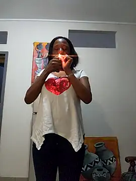 Mommy Sienna online show from November 28, 2025, 9:59 pm