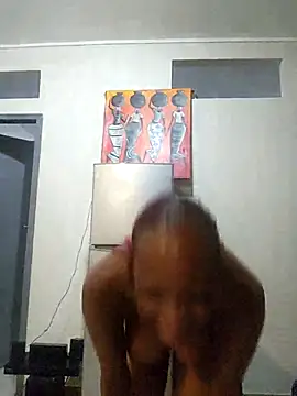 Snapshot of Mommy_Sienna chatting on January 16, 2026, 10:58 pm Mommy Sienna online show from January 16, 2026, 10:58 pm