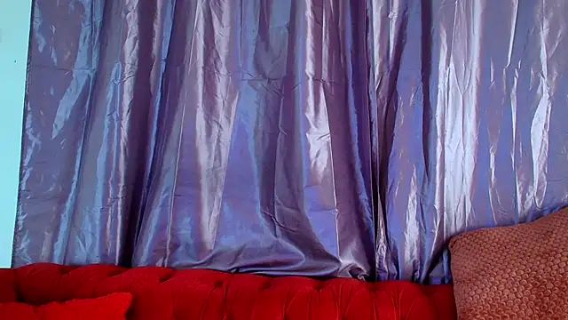 TattooTemptress online show from January 8, 2026, 5:13 am