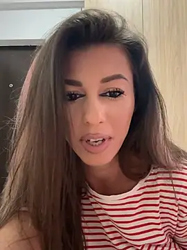 EdaQueen online show from April 8, 2026, 5:36 pm