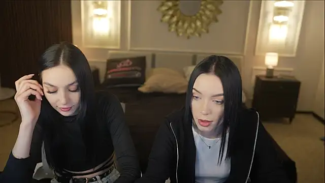 Rita Moon054 online show from April 15, 2026, 7:36 am