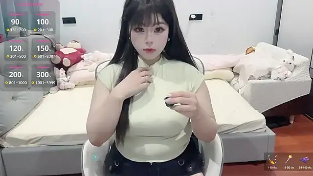 Snapshot of Chayka_21 chatting on April 10, 2026, 1:18 pm Chayka 21 online show from April 10, 2026, 1:18 pm