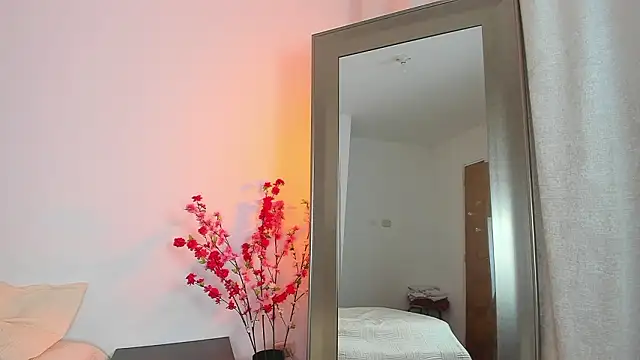 Snapshot of samgomez_ chatting on February 19, 2026, 5:54 pm samgomez online show from February 19, 2026, 5:54 pm