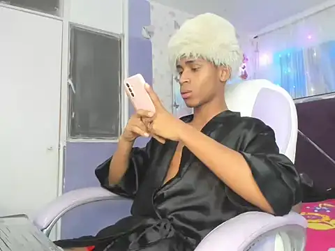 Santy bigcock 01 online show from November 9, 2025, 2:15 am