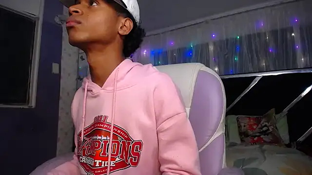 Santy bigcock 01 online show from April 25, 2026, 12:46 am