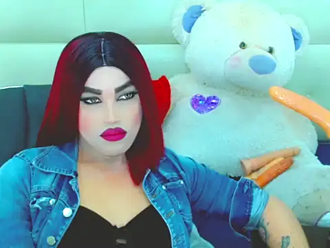 NharaBigCock online show from May 30, 2026, 3:39 pm
