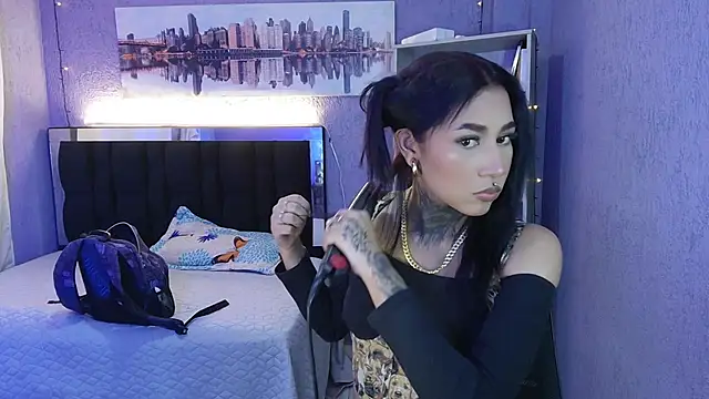 lyam ebony  online show from November 9, 2025, 8:24 pm