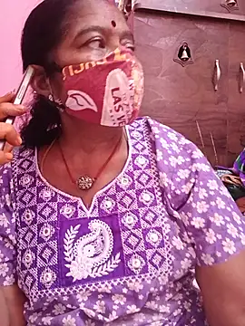 Snapshot of savithasree chatting on June 4, 2026, 6:07 am savithasree online show from June 4, 2026, 6:07 am