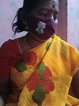 Snapshot of savithasree chatting on May 13, 2026, 4:47 pm savithasree online show from May 13, 2026, 4:47 pm
