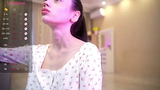 Bananalizzy online show from June 5, 2026, 10:43 am