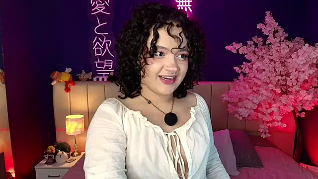  sarahRose online show from May 20, 2026, 4:09 am