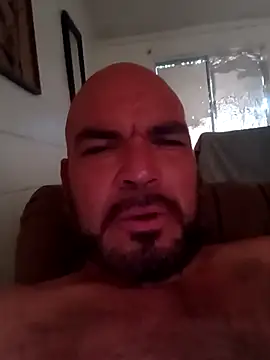 Snapshot of bighermosillo chatting on February 24, 2026, 11:49 pm bighermosillo online show from February 24, 2026, 11:49 pm