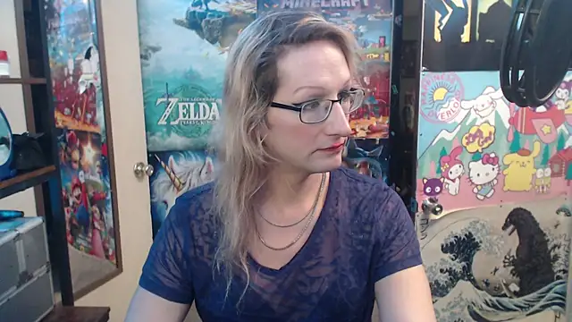 Savanah Banana  online show from November 23, 2025, 12:42 am