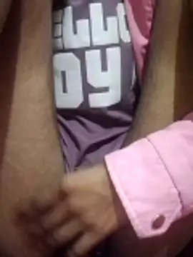 Isha kumari 69 online show from November 27, 2025, 5:57 pm