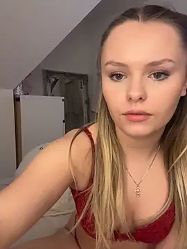 LillieWebb  online show from March 26, 2026, 7:34 pm