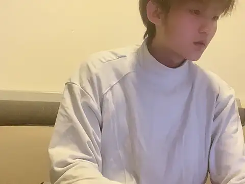 xiaomeng2563 online show from December 20, 2025, 11:46 am