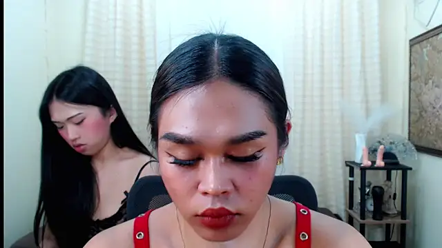 Snapshot of sweet_sophiaxx chatting on February 3, 2026, 6:22 am sweet sophiaxx online show from February 3, 2026, 6:22 am