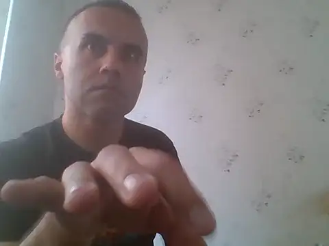 Kreol69 online show from November 8, 2025, 7:45 am