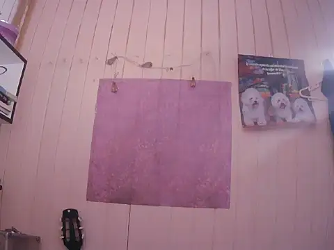 Zulreyna online show from November 25, 2025, 4:57 am