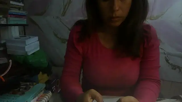 Zulreyna online show from July 7, 2026, 3:59 pm