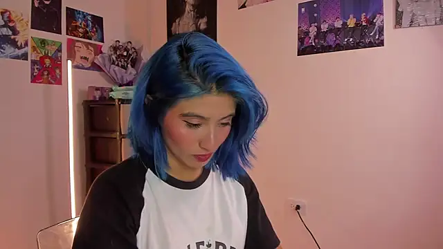 Star Taylenna online show from November 15, 2025, 2:15 am