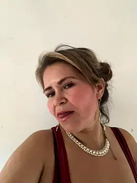 dirty-mother34 online show from November 9, 2025, 6:12 pm