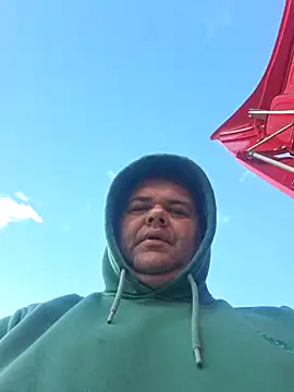 Snapshot of Grase44 chatting on November 21, 2025, 10:03 am Grase44 online show from November 21, 2025, 10:03 am