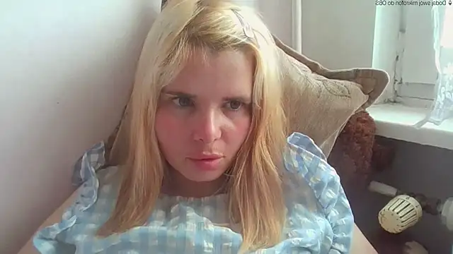 HornyElena online show from June 4, 2026, 3:17 pm