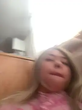 AriannaFox  online show from December 1, 2025, 1:45 pm