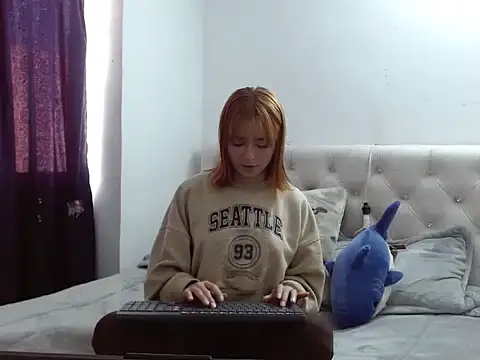 Carolinapinnkman online show from January 19, 2026, 1:48 pm