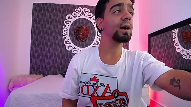 Dereck Jhonsonn online show from November 22, 2025, 8:40 pm