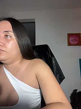 Snapshot of Melody_Spencer26 chatting on February 23, 2026, 5:46 pm Melody Spencer26 online show from February 23, 2026, 5:46 pm