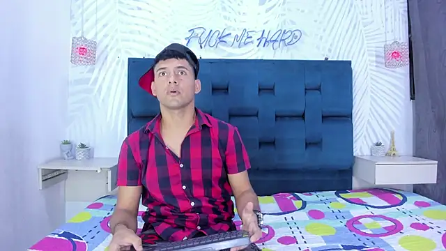 KEVIN MCKINLEY online show from November 6, 2025, 5:33 am