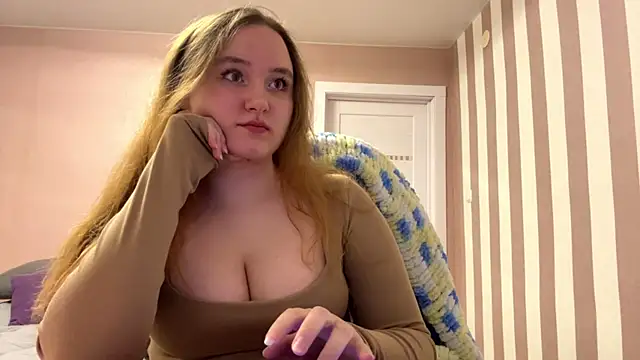 Snapshot of BabyBlissxx chatting on April 1, 2026, 9:56 pm BabyBlissxx online show from April 1, 2026, 9:56 pm
