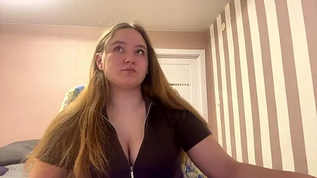Snapshot of BabyBlissxx chatting on March 25, 2026, 10:08 pm BabyBlissxx online show from March 25, 2026, 10:08 pm