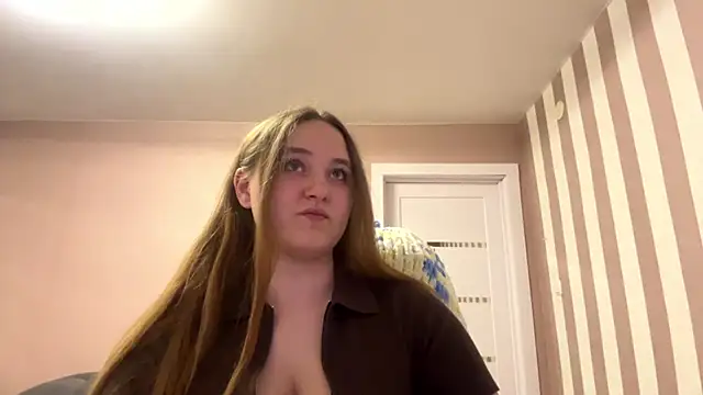 Snapshot of BabyBlissxx chatting on April 22, 2026, 9:43 pm BabyBlissxx online show from April 22, 2026, 9:43 pm
