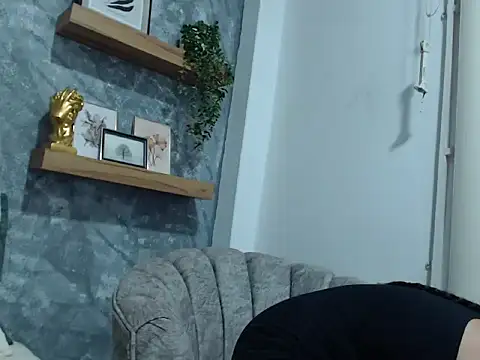 Snapshot of anicarter chatting on November 24, 2025, 7:14 pm anicarter online show from November 24, 2025, 7:14 pm