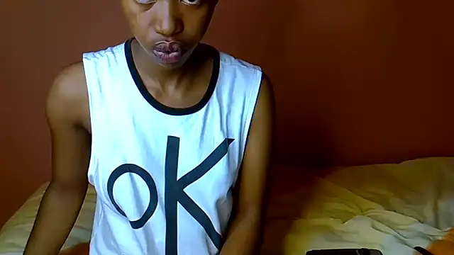 ScorpioBlue  online show from December 14, 2025, 7:08 pm