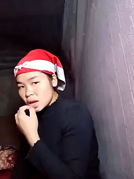 Mabel-122 online show from November 27, 2025, 1:11 pm