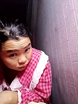 Mabel-122 online show from November 23, 2025, 1:54 pm