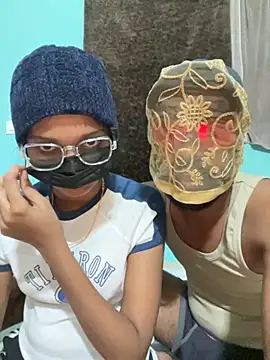 Snapshot of leenaboy@xh chatting on November 12, 2025, 6:34 pm leenaboyxh online show from November 12, 2025, 6:34 pm