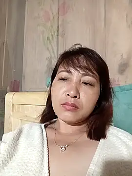 Missa-kute20 online show from April 10, 2026, 10:06 pm