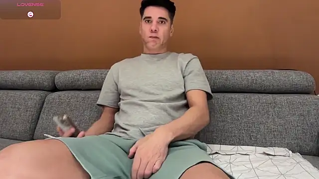 marcoo x online show from November 29, 2025, 5:24 pm