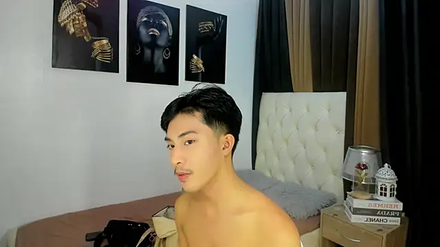 Urloverhardcock online show from November 12, 2025, 4:55 pm